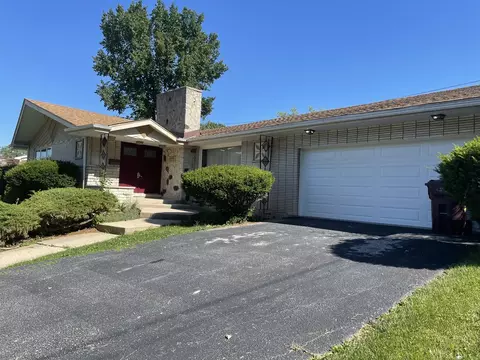 1202 Piacenti Ln, Chicago Heights, IL 60411