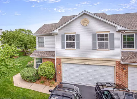 9218 W Huntington Ct, Mokena, IL 60448