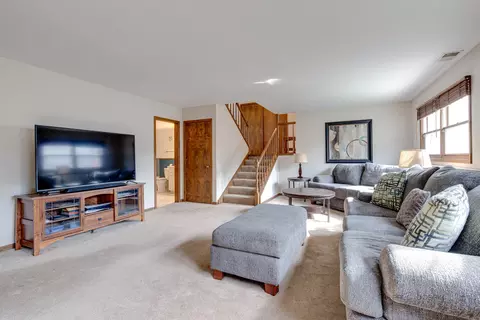 119 N Bauer Rd, Mchenry, IL 60050 photo 13