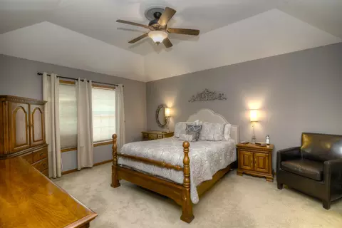 904 Hampton Dr, Carol Stream, IL 60188 photo 21