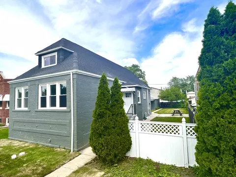 2513 S 59th Ave, Cicero, IL 60804