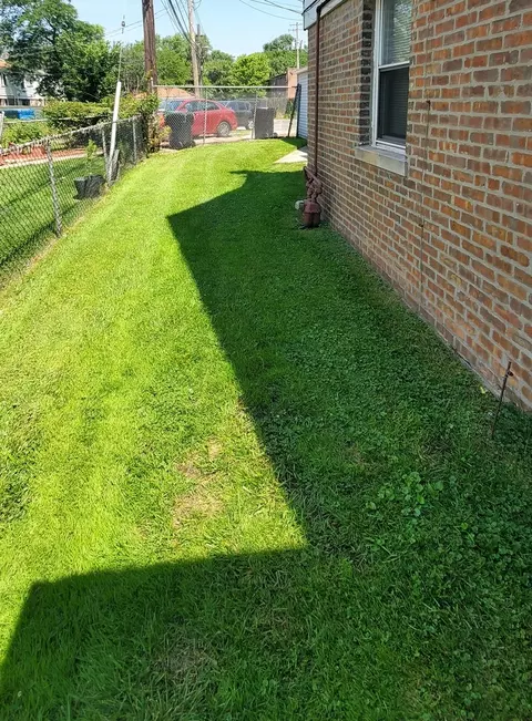 2230 E 96th St, Chicago, IL 60617 photo 5