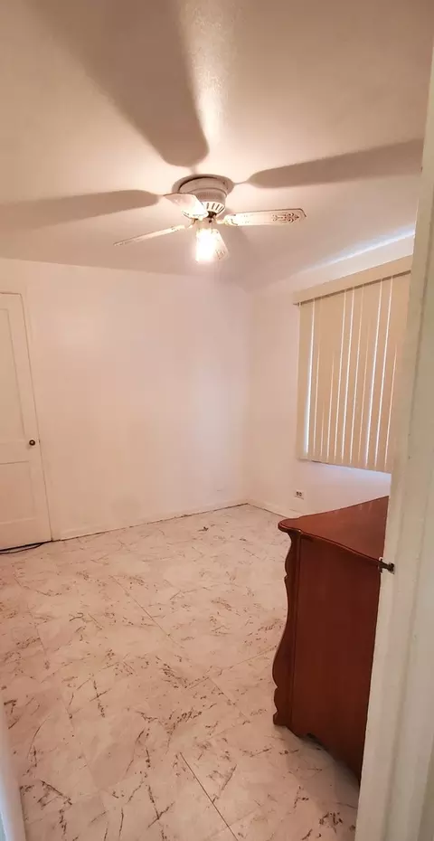 2230 E 96th St, Chicago, IL 60617 photo 11