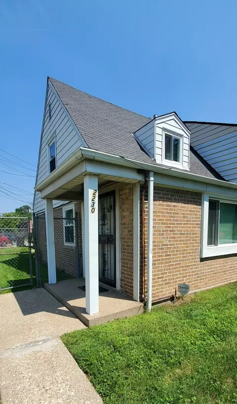 2230 E 96th St, Chicago, IL 60617 photo 1