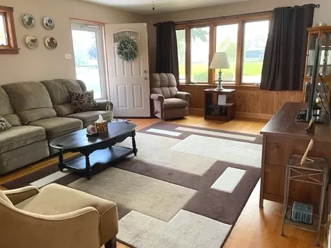 4339 Custer Ave, Lyons, IL 60534 photo 2