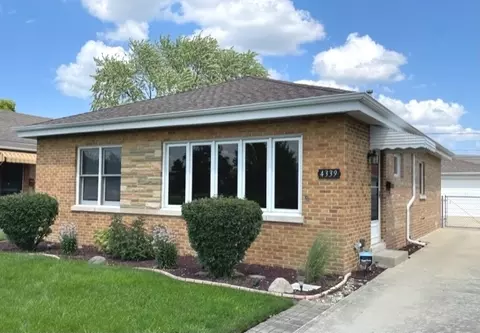 4339 Custer Ave, Lyons, IL 60534