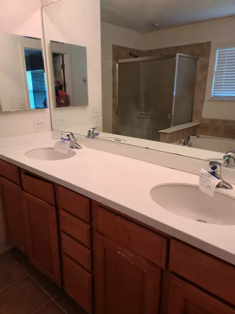 656 Biltmore Dr, Bartlett, IL 60103 photo 14