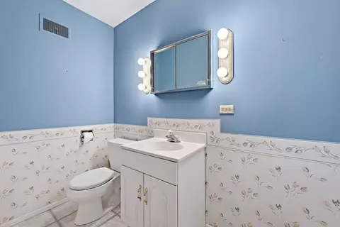 3500 Brookmeade Dr, Rolling Meadows, IL 60008 photo 11