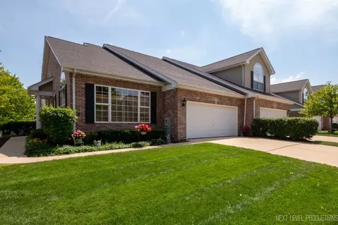 4059 Pheasant Ct, Saint Charles, IL 60174