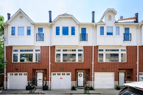1653 W Cortez St, Chicago, IL 60622