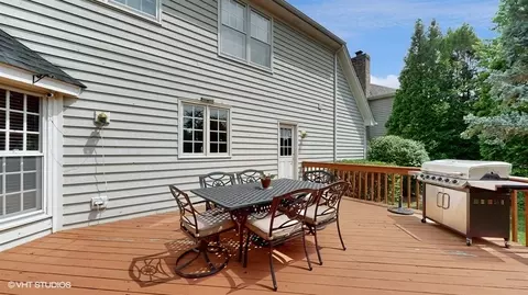 26 W011 Deerpoint Dr, Wheaton, IL 60187 photo 45
