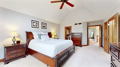 26 W011 Deerpoint Dr, Wheaton, IL 60187 photo 22
