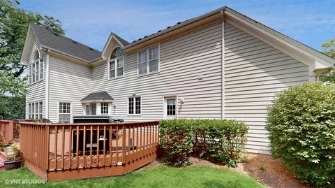 26 W011 Deerpoint Dr, Wheaton, IL 60187 photo 49