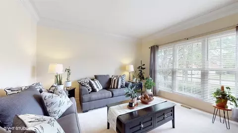 26 W011 Deerpoint Dr, Wheaton, IL 60187 photo 4