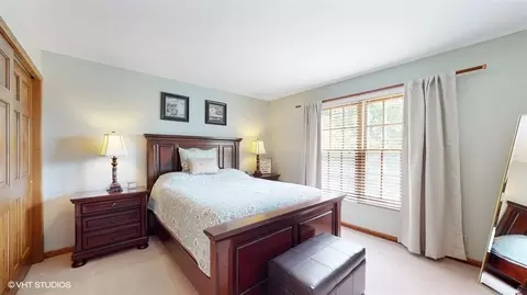 26 W011 Deerpoint Dr, Wheaton, IL 60187 photo 27