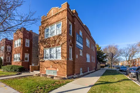 3134 W Addison St, Chicago, IL 60618