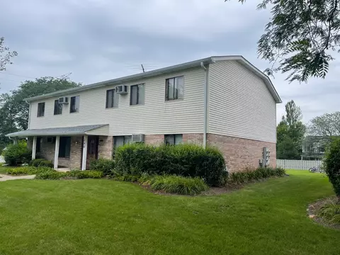 390 Echo Ln #2, Aurora, IL 60504
