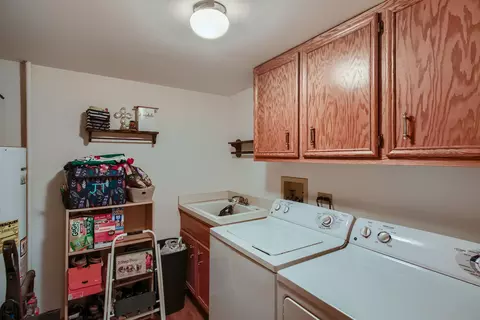 5029 W Circle Dr #204, Crestwood, IL 60445 photo 10
