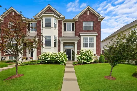 10640 153rd Pl, Orland Park, IL 60462
