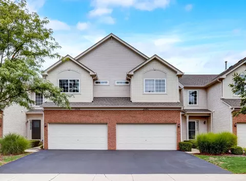 2478 Jamestown Ln, Aurora, IL 60502