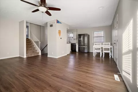306 E Adams St, Towanda, IL 61776 photo 10
