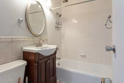 33 E Cedar St #10E, Chicago, IL 60611 photo 9