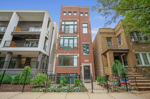 2233 N Hoyne Ave #1, Chicago, IL 60647