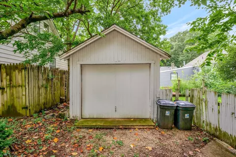 410 N Carson Ave, Champaign, IL 61821 photo 23