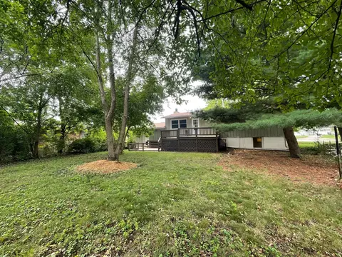 914 Devonshire Dr, Champaign, IL 61821 photo 51