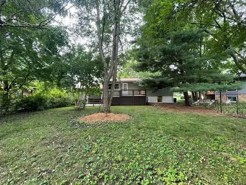 914 Devonshire Dr, Champaign, IL 61821 photo 49