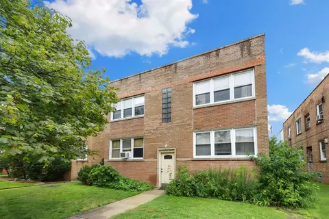 2739 W Catalpa Ave #2W, Chicago, IL 60625