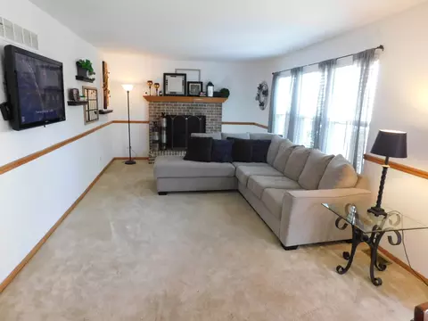 5553 Wesmere Lakes Ct, Plainfield, IL 60586 photo 4