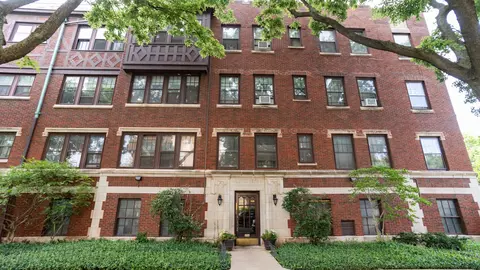 446 Elmwood Ave #2, Evanston, IL 60202
