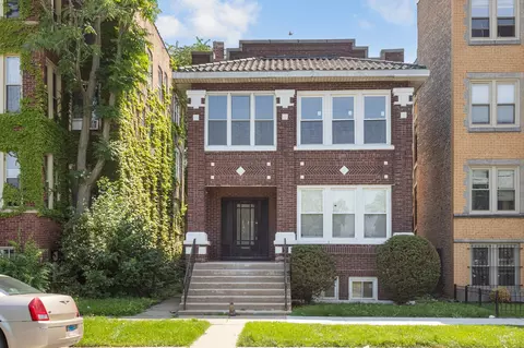 11025 S King Dr, Chicago, IL 60649