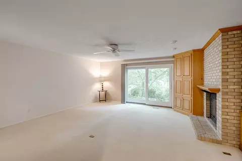 1305 Kingsridge Ct #B, Normal, IL 61761 photo 26