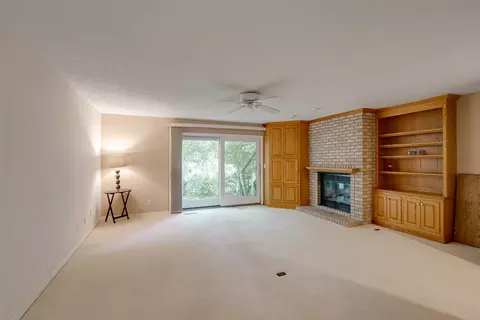 1305 Kingsridge Ct #B, Normal, IL 61761 photo 22