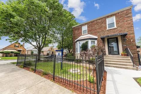 9156 S Carpenter St, Chicago, IL 60620