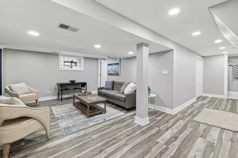 9156 S Carpenter St, Chicago, IL 60620 photo 22