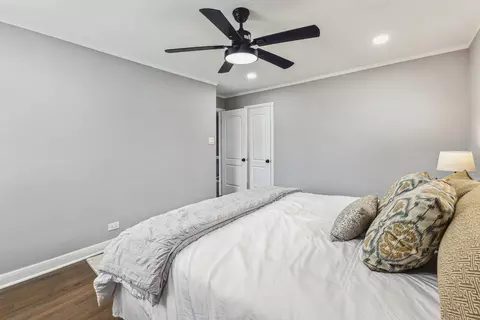 9156 S Carpenter St, Chicago, IL 60620 photo 15