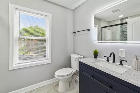 9156 S Carpenter St, Chicago, IL 60620 photo 20