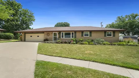 14 Prospect Ct, Stillman Valley, IL 61084