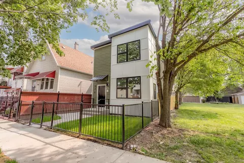 4749 S Elizabeth St, Chicago, IL 60609