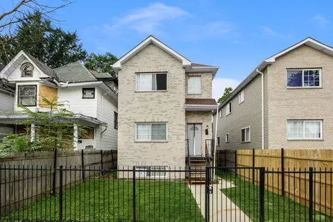 158 N Latrobe Ave, Chicago, IL 60644