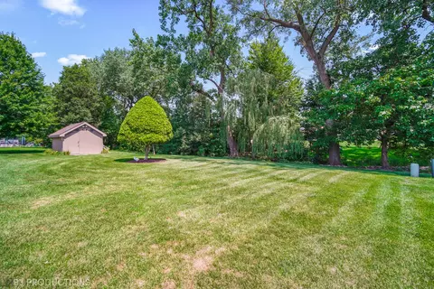 Undisclosed, Mokena, IL 60448 photo 25