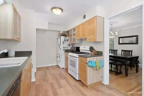 735 E Golf Rd, Des Plaines, IL 60016 photo 12