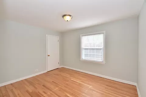 735 E Golf Rd, Des Plaines, IL 60016 photo 21