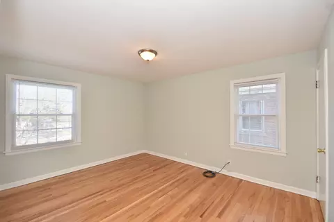 735 E Golf Rd, Des Plaines, IL 60016 photo 15