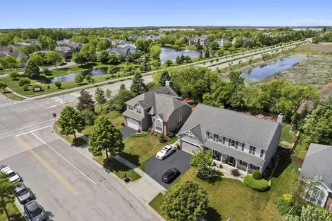 2254 Barrett Dr, Algonquin, IL 60102 photo 45