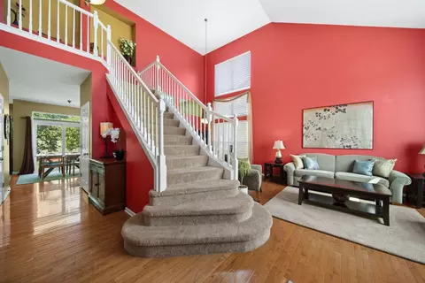 2254 Barrett Dr, Algonquin, IL 60102 photo 4
