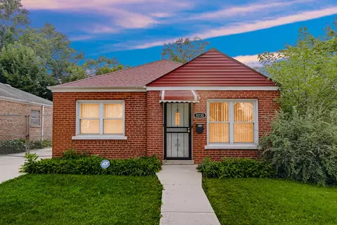 9230 S Lowe Ave, Chicago, IL 60620 photo 3